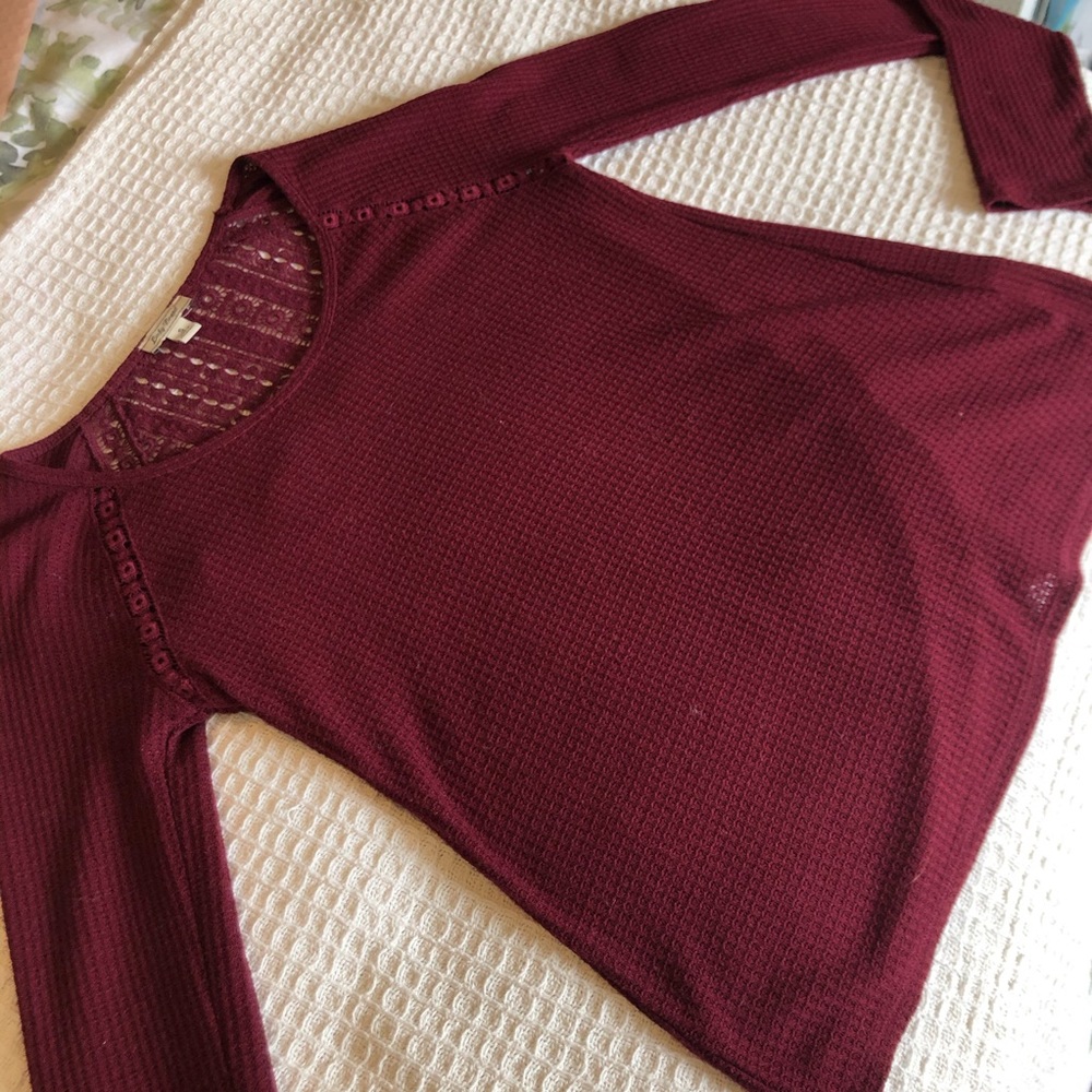 Burgundy detailed long sleeve